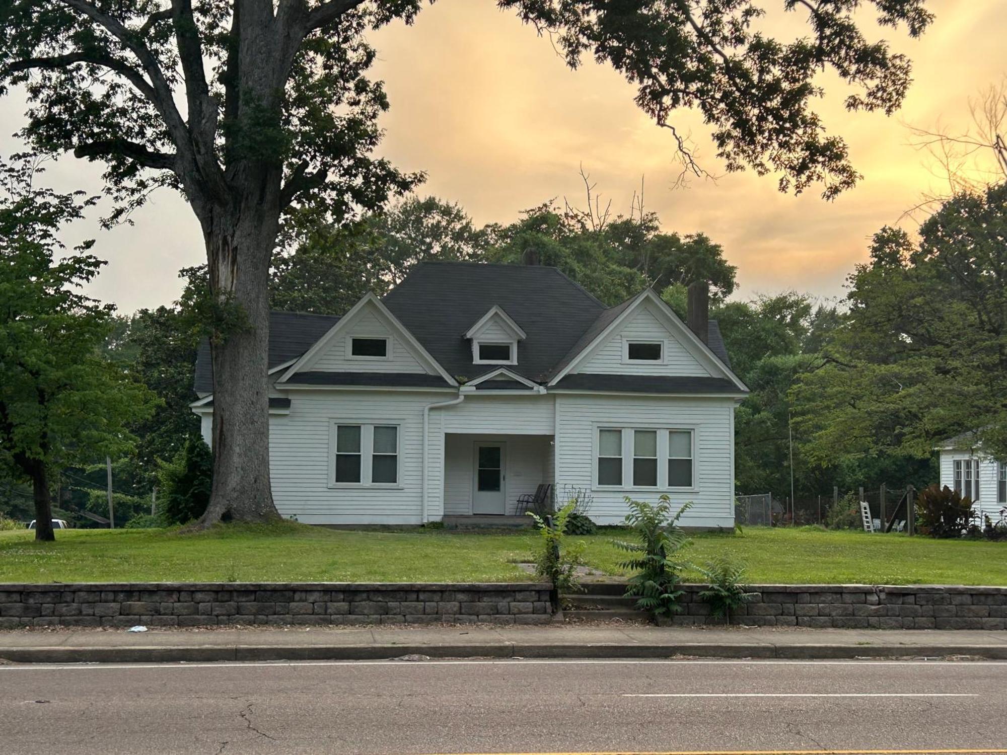 Historic Highland-Game Room & King Beds Entire Home Jackson Exterior photo