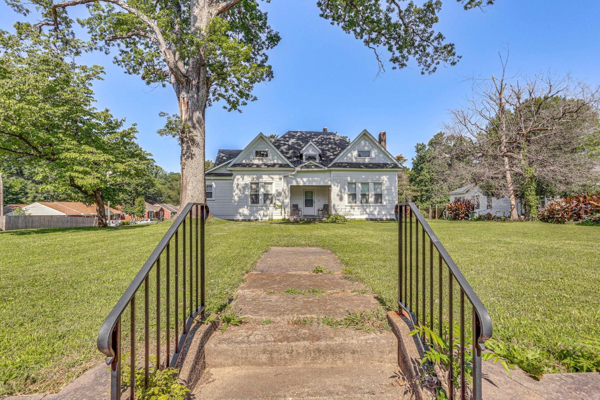 Historic Highland-Game Room & King Beds Entire Home Jackson Exterior photo